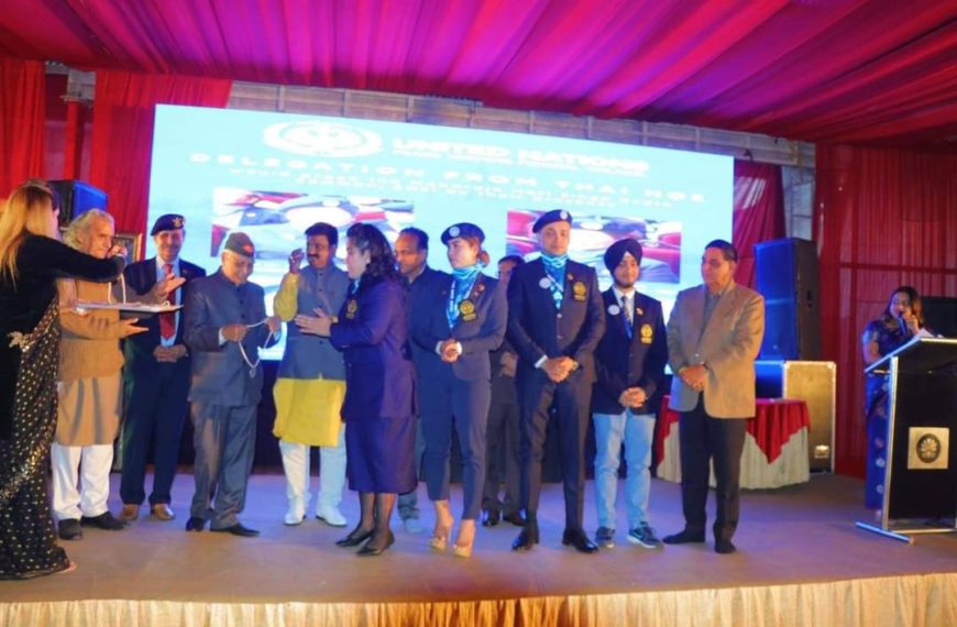 UNPKFC receiving Award by the Dogra Royal Family in Jammu,India