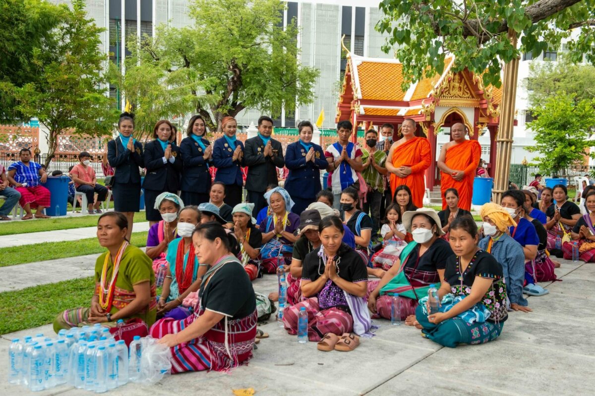 UNPKFC collaborated with the team of Phradhammajarik of Wat Benchamabopit…